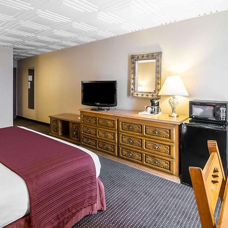 Quality Inn Taos Buitenkant foto