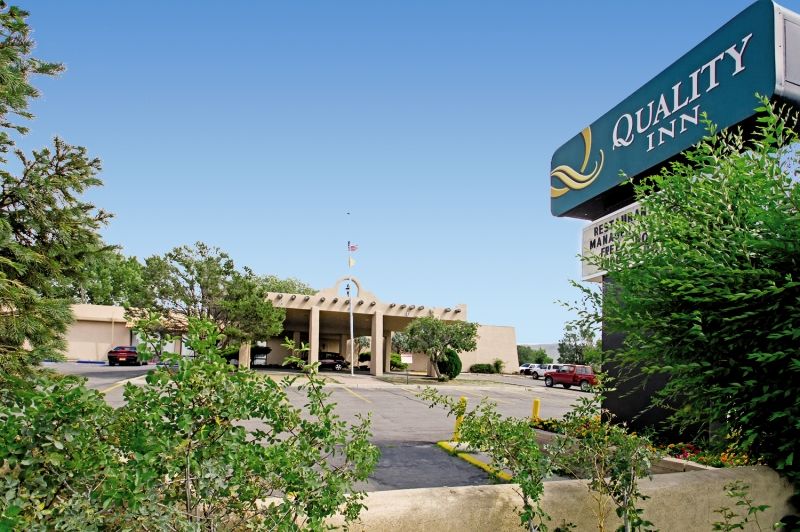 Quality Inn Taos Buitenkant foto
