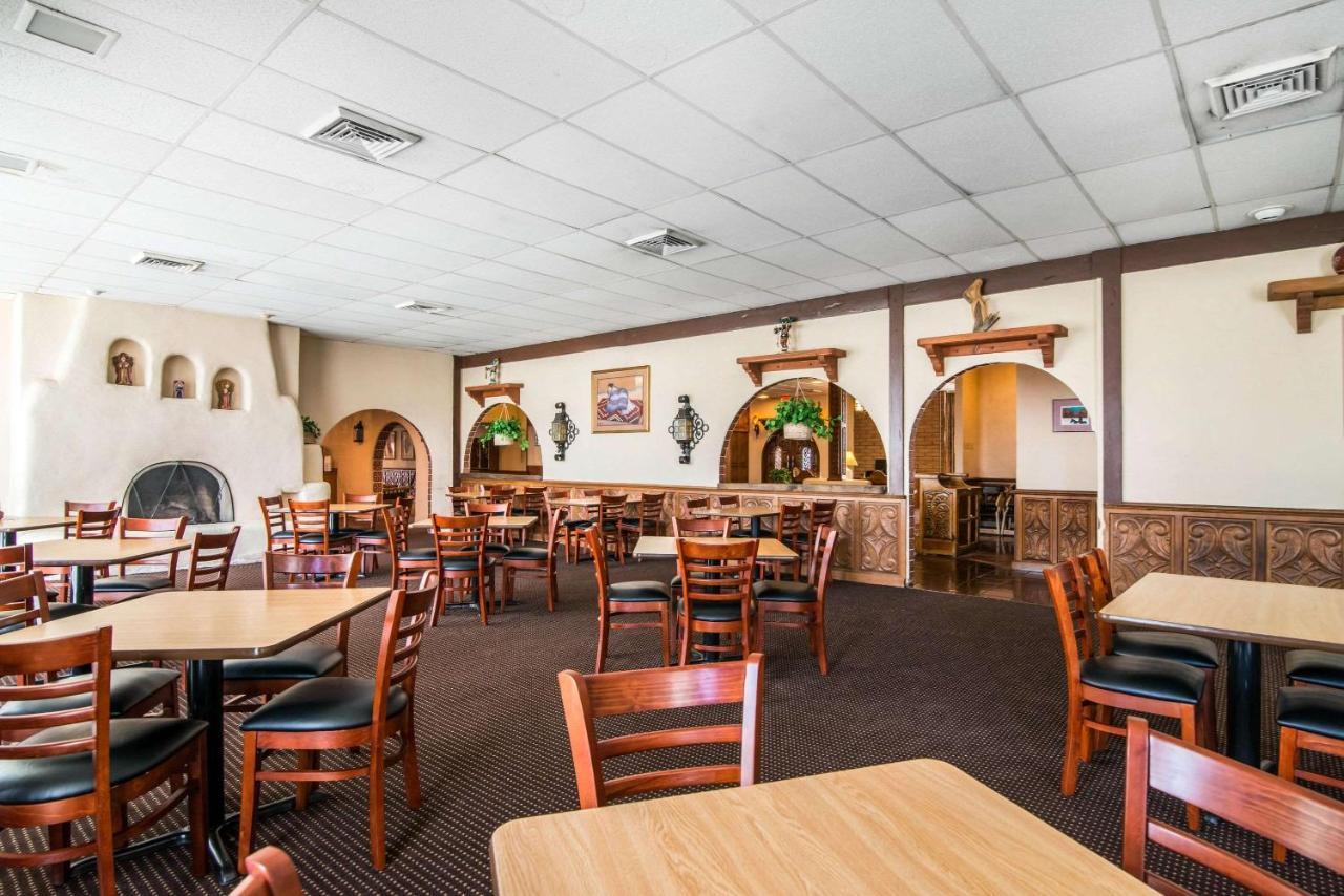 Quality Inn Taos Buitenkant foto