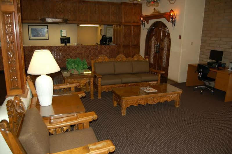 Quality Inn Taos Buitenkant foto